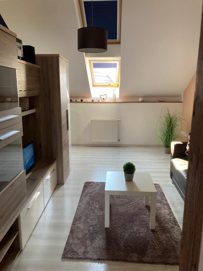 Esztergom Apartman Buitenkant foto