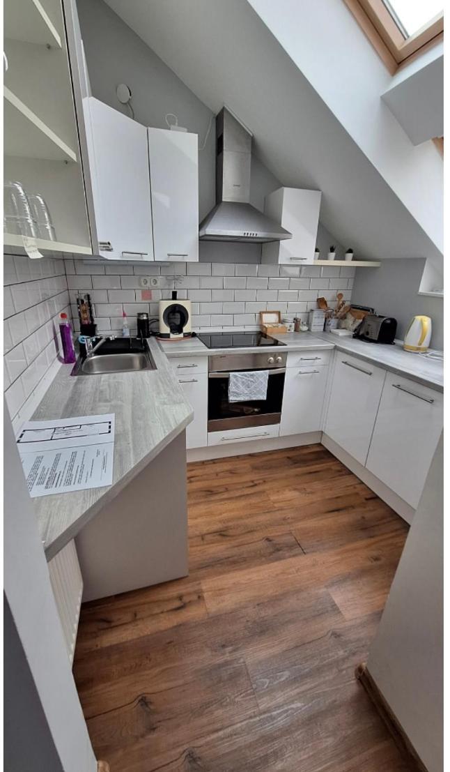 Esztergom Apartman Buitenkant foto