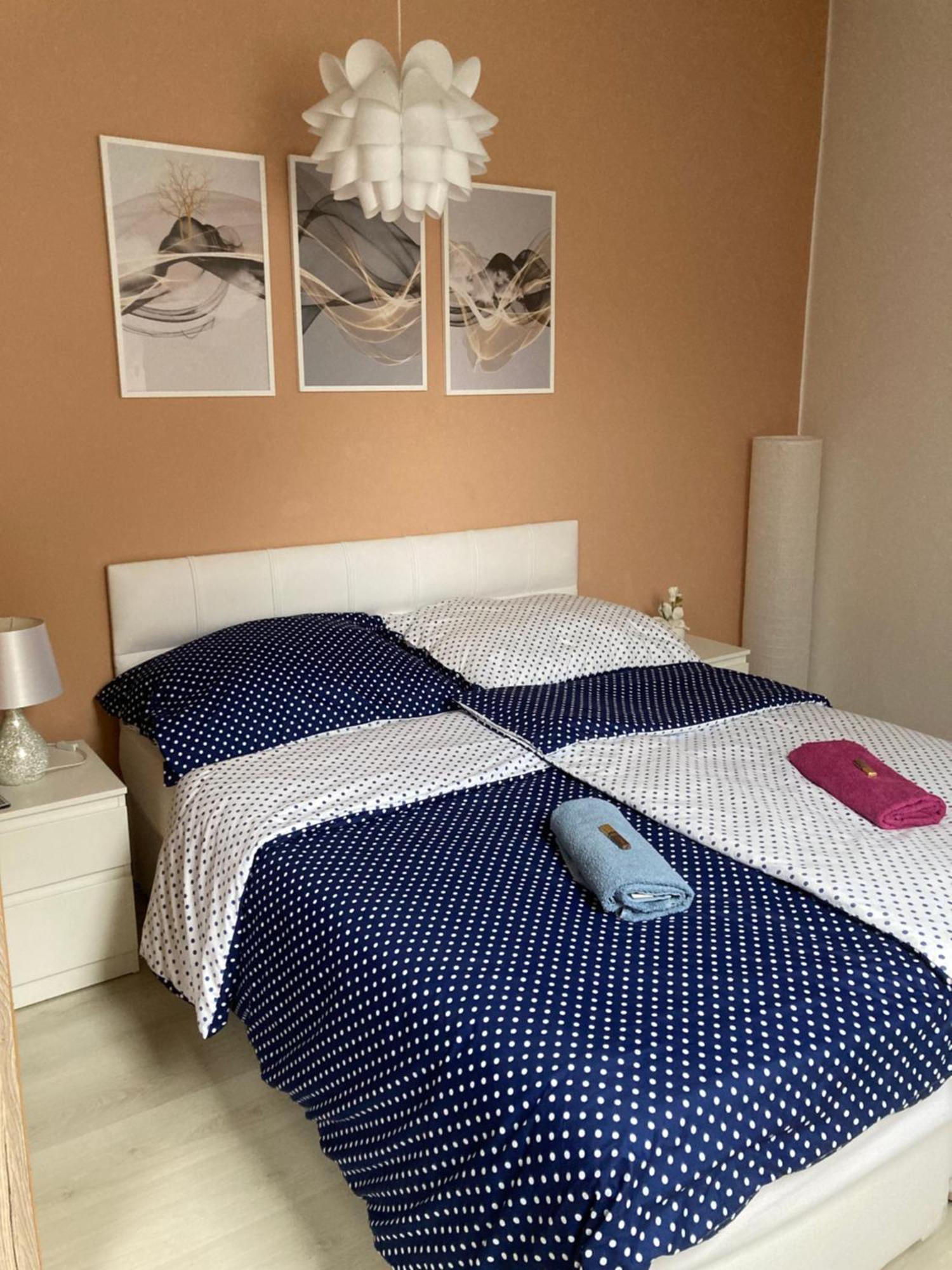 Esztergom Apartman Buitenkant foto